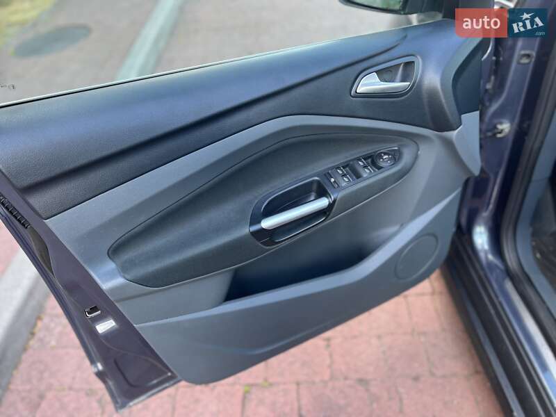 Минивэн Ford Grand C-Max 2012 в Стрые