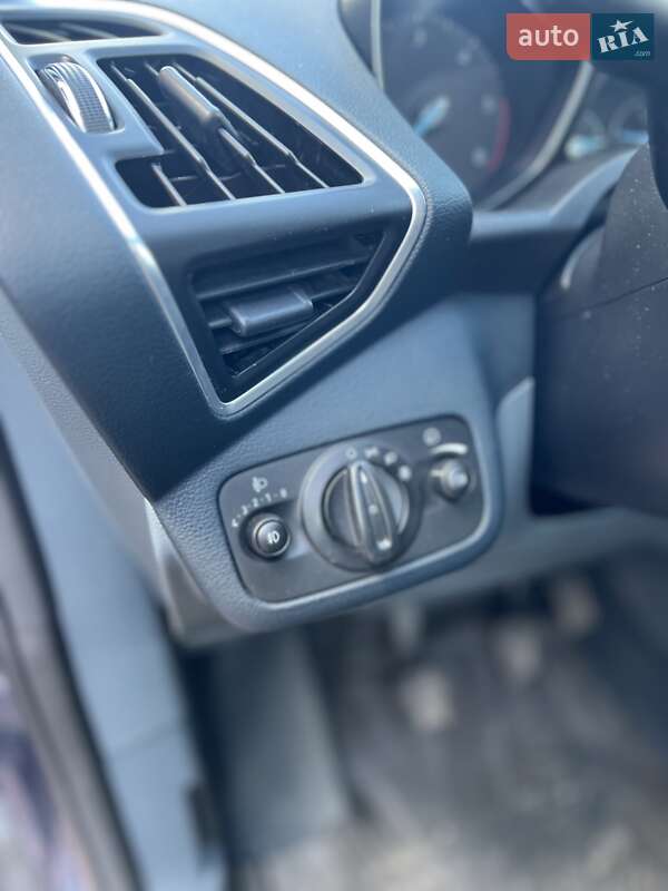 Минивэн Ford Grand C-Max 2012 в Стрые