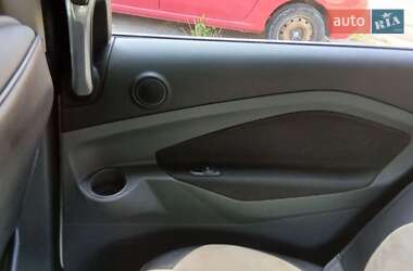 Минивэн Ford Grand C-Max 2011 в 