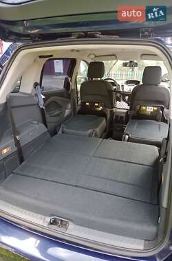 Минивэн Ford Grand C-Max 2011 в 