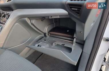 Минивэн Ford Grand C-Max 2010 в 