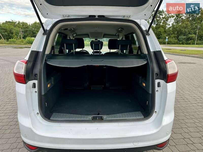 Мінівен Ford Grand C-Max 2010 в Радивиліві