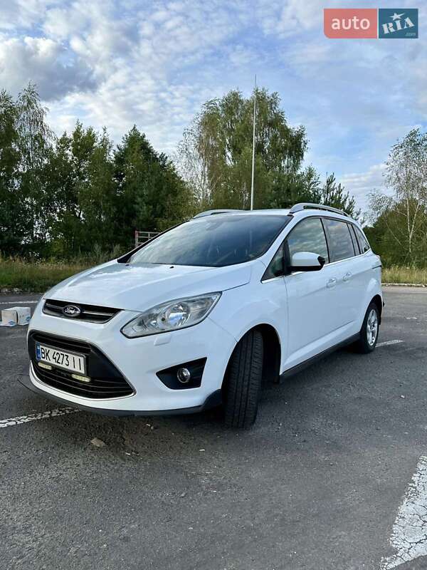 Мінівен Ford Grand C-Max 2010 в Радивиліві