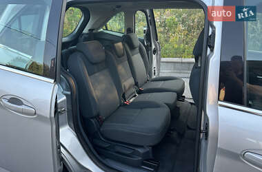 Минивэн Ford Grand C-Max 2010 в 