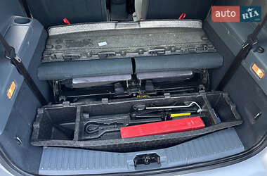 Минивэн Ford Grand C-Max 2010 в 