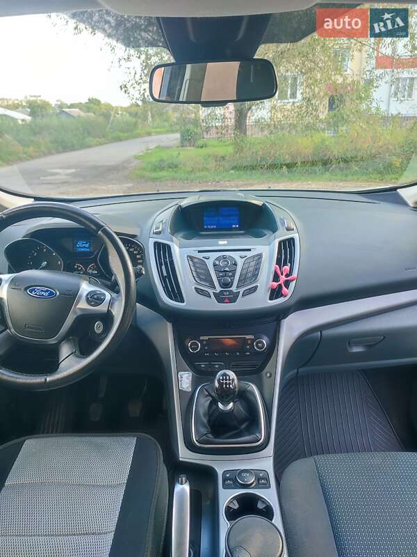 Минивэн Ford Grand C-Max 2014 в Долине фото 17 Минивэн Ford Grand C-Max 2014 в Долине