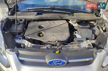 Минивэн Ford Grand C-Max 2014 в 