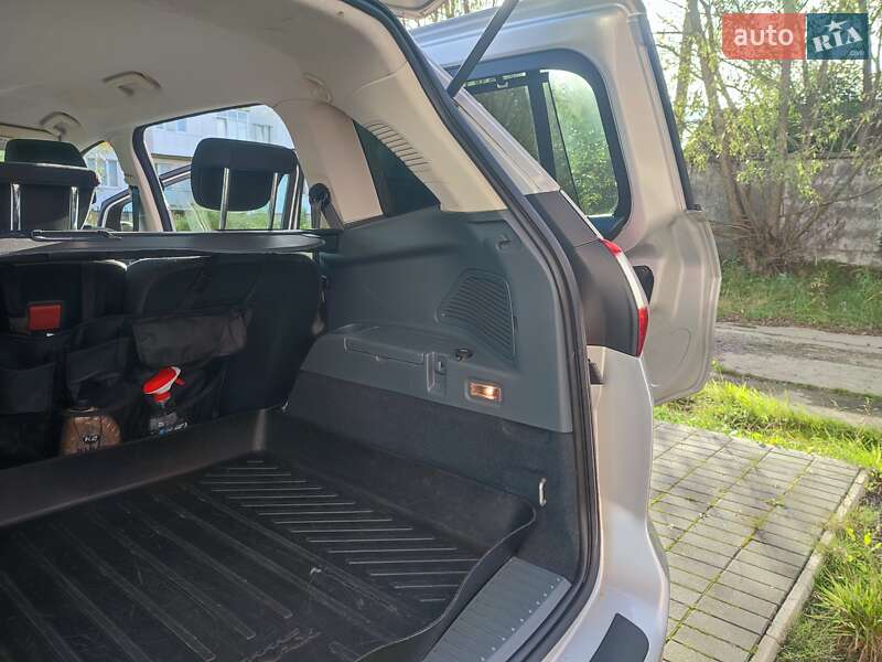 Минивэн Ford Grand C-Max 2014 в Долине фото 29 Минивэн Ford Grand C-Max 2014 в Долине