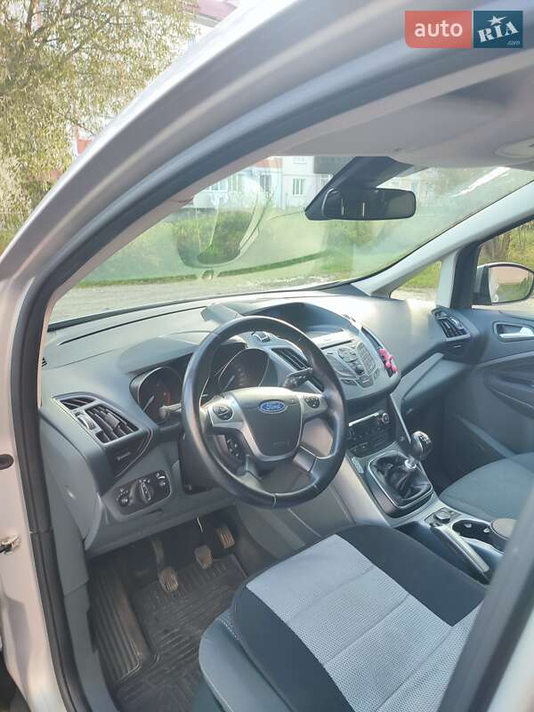 Минивэн Ford Grand C-Max 2014 в Долине фото 35 Минивэн Ford Grand C-Max 2014 в Долине