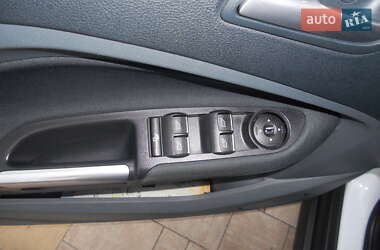 Минивэн Ford Grand C-Max 2010 в 