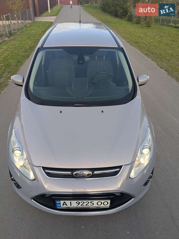 Мінівен Ford Grand C-Max 2010 в Радивиліві