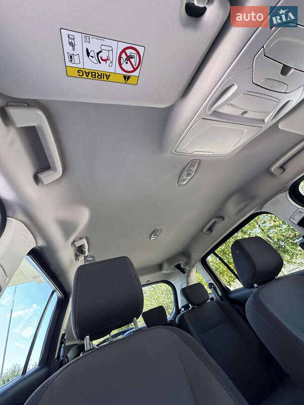 Минивэн Ford Grand C-Max 2017 в Одессе фото 33 Минивэн Ford Grand C-Max 2017 в Одессе