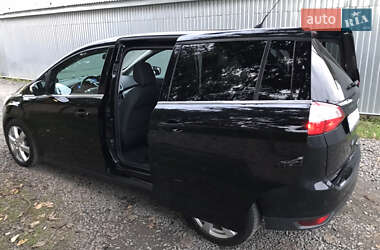 Минивэн Ford Grand C-Max 2011 в 
