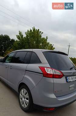 Минивэн Ford Grand C-Max 2011 в 