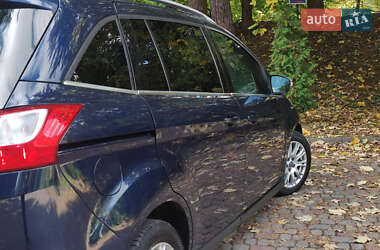 Мінівен Ford Grand C-Max 2010 в  фото 29 Мінівен Ford Grand C-Max 2010 в