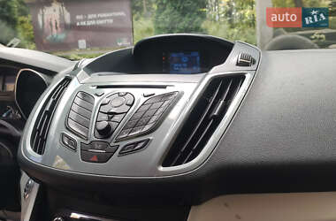 Мінівен Ford Grand C-Max 2010 в  фото 35 Мінівен Ford Grand C-Max 2010 в