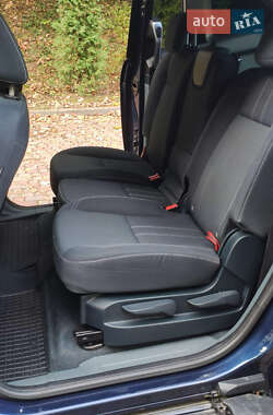 Мінівен Ford Grand C-Max 2010 в  фото 53 Мінівен Ford Grand C-Max 2010 в