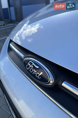 Минивэн Ford Grand C-Max 2012 в 