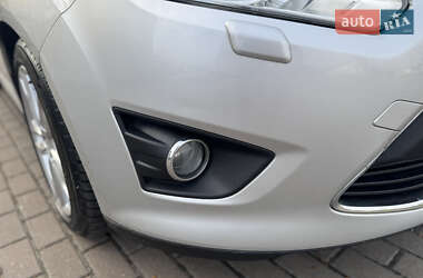 Мінівен Ford Grand C-Max 2012 в  фото 16 Мінівен Ford Grand C-Max 2012 в