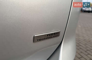 Мінівен Ford Grand C-Max 2012 в  фото 23 Мінівен Ford Grand C-Max 2012 в