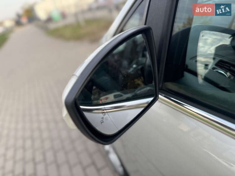 Минивэн Ford Grand C-Max 2012 в Ровно