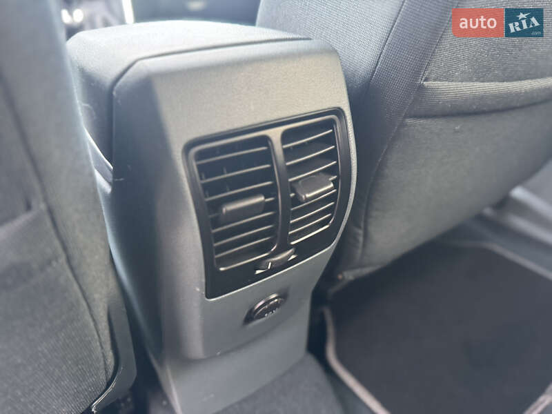 Минивэн Ford Grand C-Max 2012 в Ровно