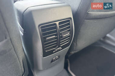 Мінівен Ford Grand C-Max 2012 в  фото 41 Мінівен Ford Grand C-Max 2012 в