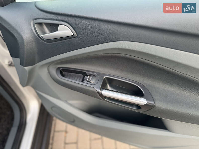 Минивэн Ford Grand C-Max 2012 в Ровно