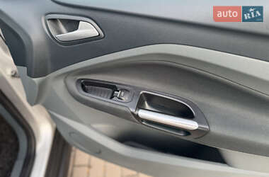 Мінівен Ford Grand C-Max 2012 в  фото 53 Мінівен Ford Grand C-Max 2012 в