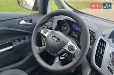 Мінівен Ford Grand C-Max 2012 в  фото 63 Мінівен Ford Grand C-Max 2012 в