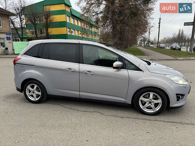 Минивэн Ford Grand C-Max 2011 в Луцке