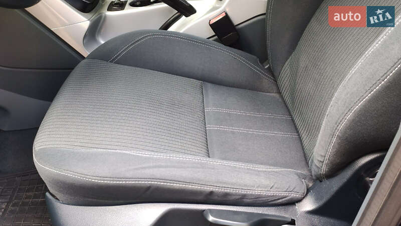Минивэн Ford Grand C-Max 2010 в Дрогобыче фото 34 Минивэн Ford Grand C-Max 2010 в Дрогобыче