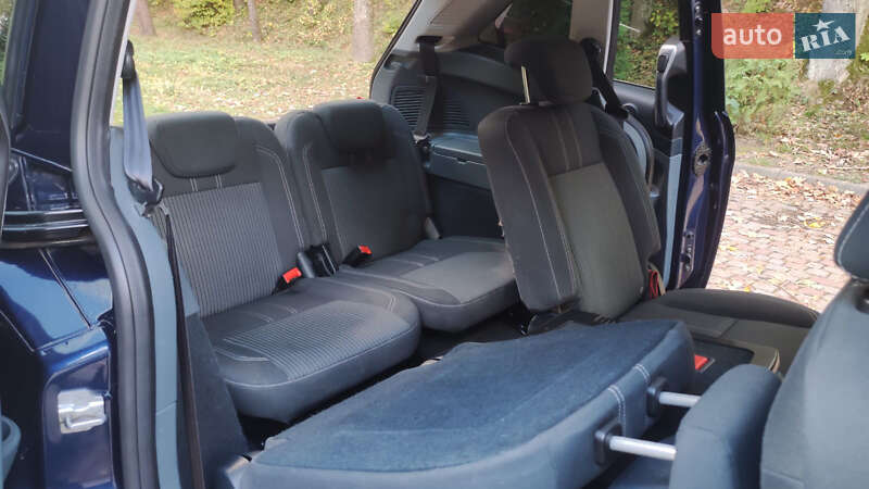 Минивэн Ford Grand C-Max 2010 в Дрогобыче фото 37 Минивэн Ford Grand C-Max 2010 в Дрогобыче