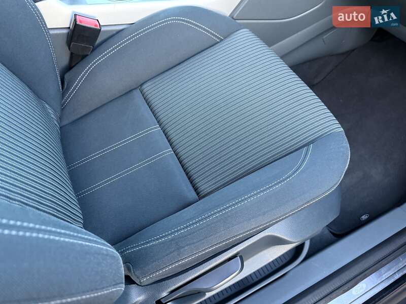 Минивэн Ford Grand C-Max 2011 в Стрые фото 150 Минивэн Ford Grand C-Max 2011 в Стрые