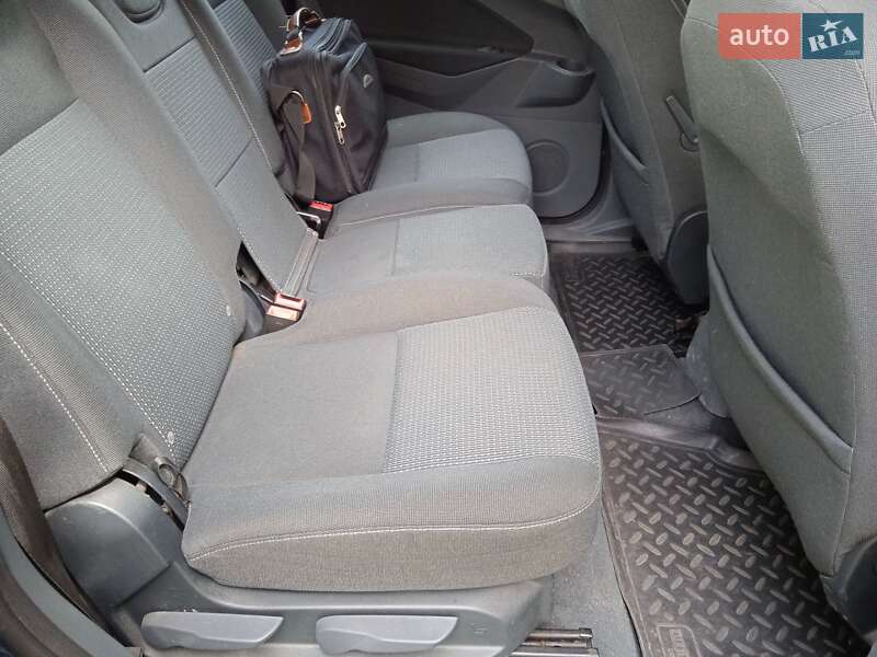 Мінівен Ford Grand C-Max 2012 в Львові