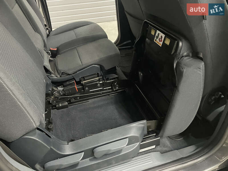 Минивэн Ford Grand C-Max 2015 в Стрые фото 18 Минивэн Ford Grand C-Max 2015 в Стрые