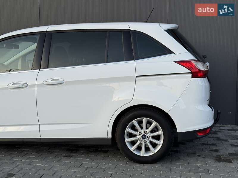 Минивэн Ford Grand C-Max 2017 в Луцке
