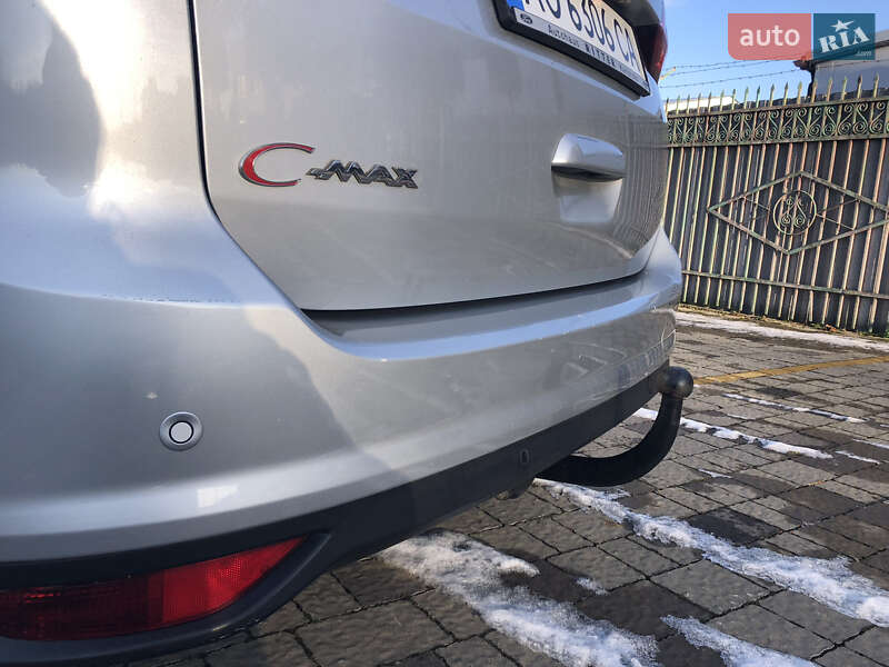 Минивэн Ford Grand C-Max 2010 в Мукачево