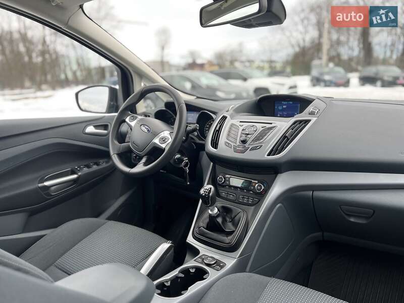 Мінівен Ford Grand C-Max 2015 в Стрию