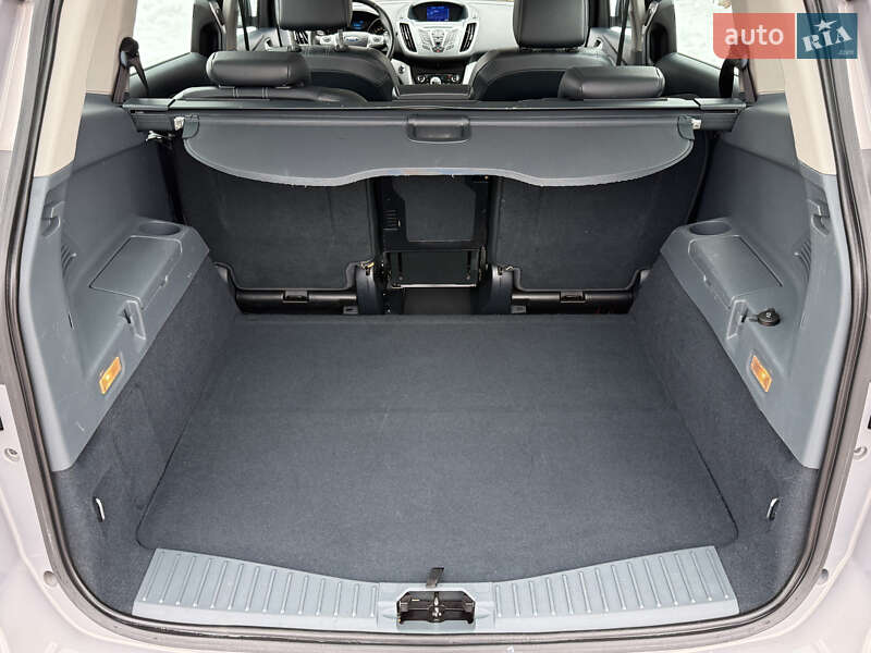 Мінівен Ford Grand C-Max 2011 в Стрию