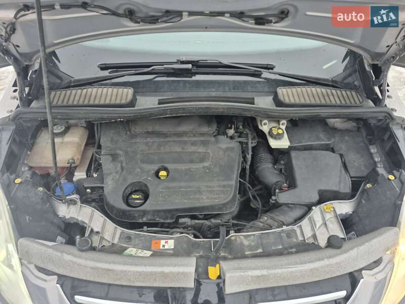 Минивэн Ford Grand C-Max 2012 в Киеве