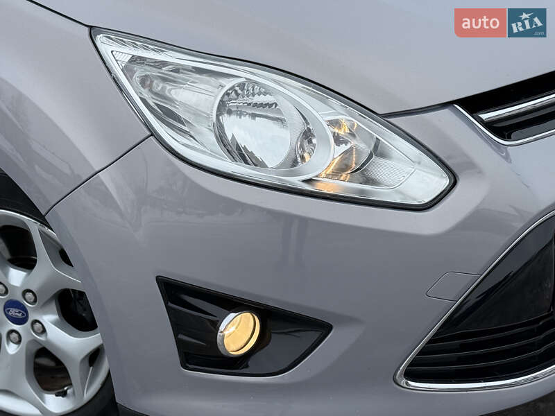 Минивэн Ford Grand C-Max 2011 в Стрые
