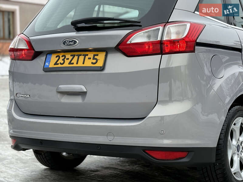 Минивэн Ford Grand C-Max 2011 в Стрые