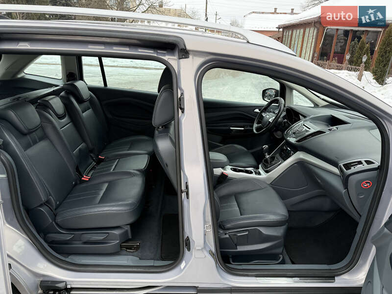 Минивэн Ford Grand C-Max 2011 в Стрые
