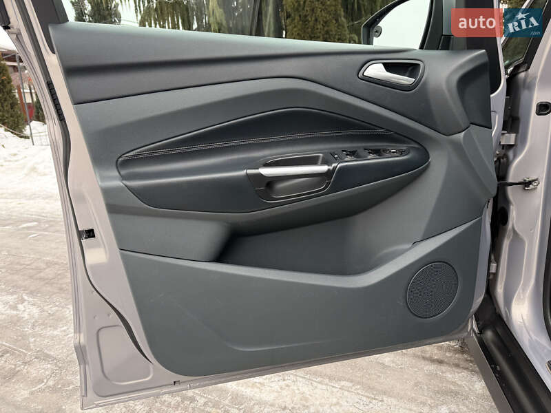 Минивэн Ford Grand C-Max 2011 в Стрые