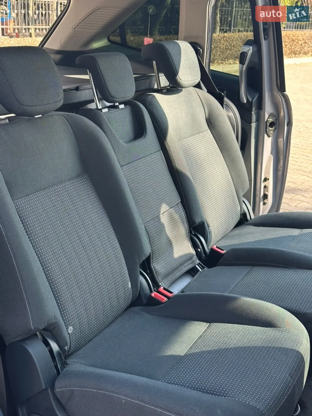 2011 Ford C-MAX - мініатюра 26