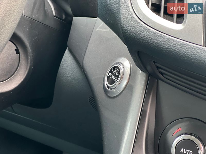 Минивэн Ford Grand C-Max 2012 в Стрые фото 36 Минивэн Ford Grand C-Max 2012 в Стрые