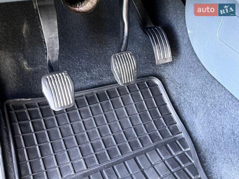 Мінівен Ford Grand C-Max 2010 в Дрогобичі