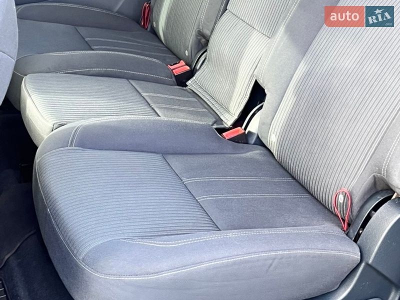 Мінівен Ford Grand C-Max 2010 в Дрогобичі