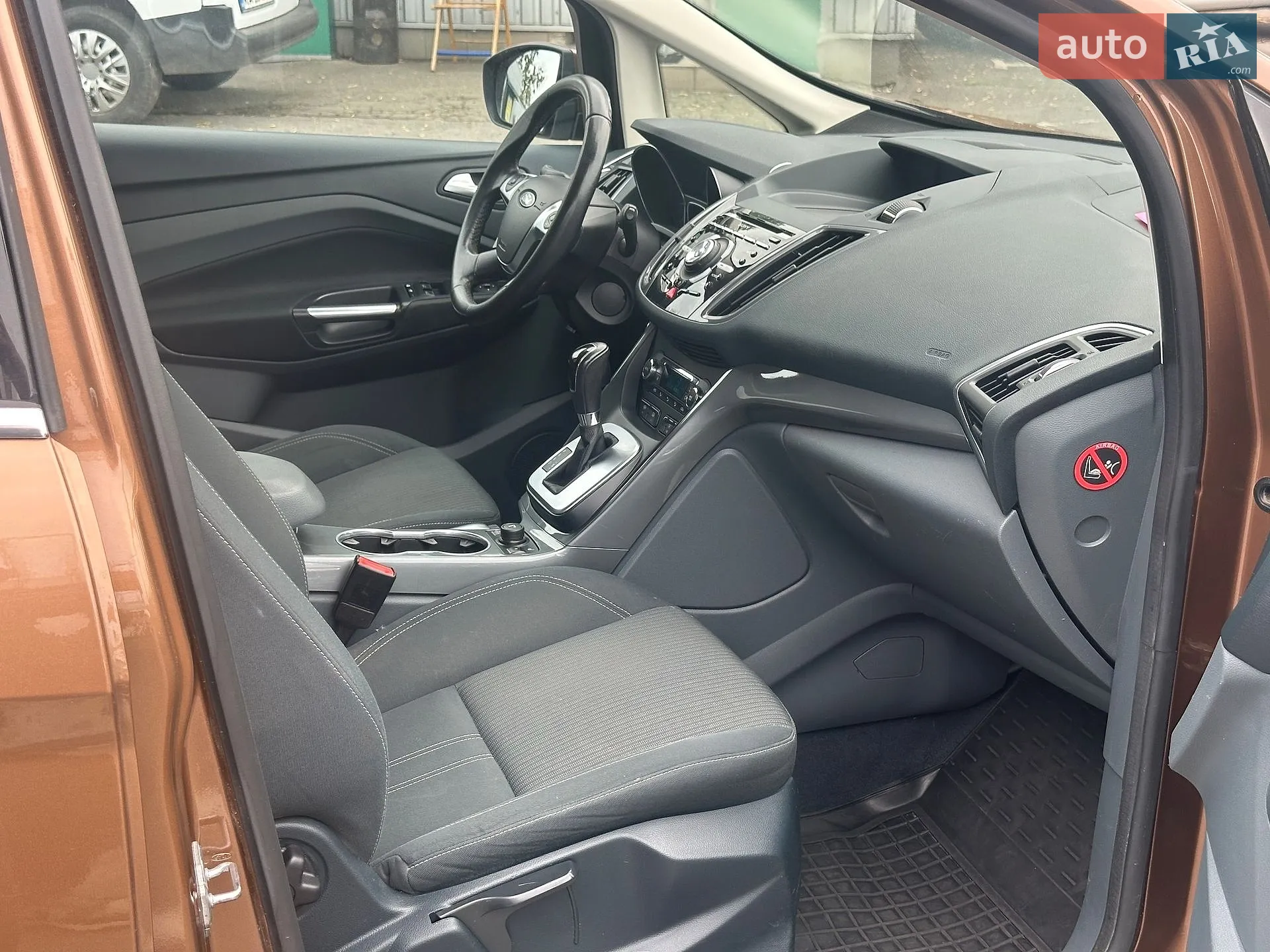 2015 Ford C-MAX - мініатюра 29